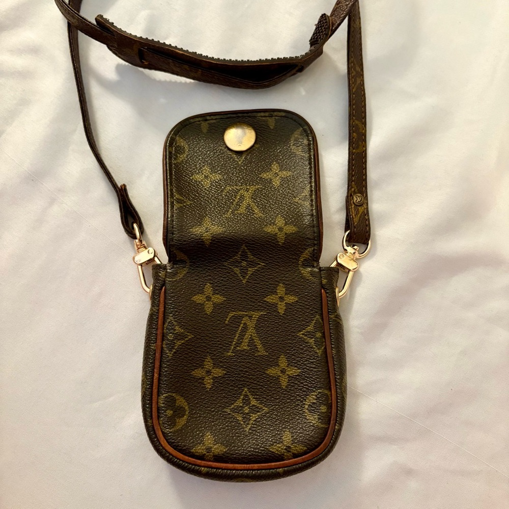 Louis Vuitton VINTAGE Mini Pouch (professionally repaired; read details) - Picture 10 of 14